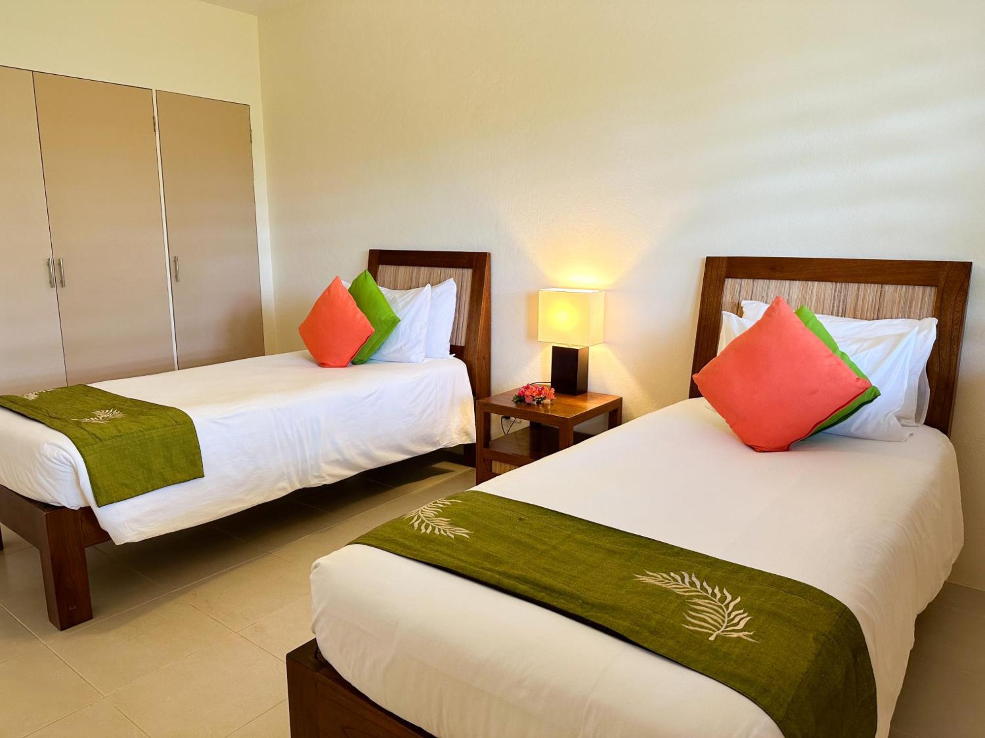 Nasama Resort Port Vila Exterior photo