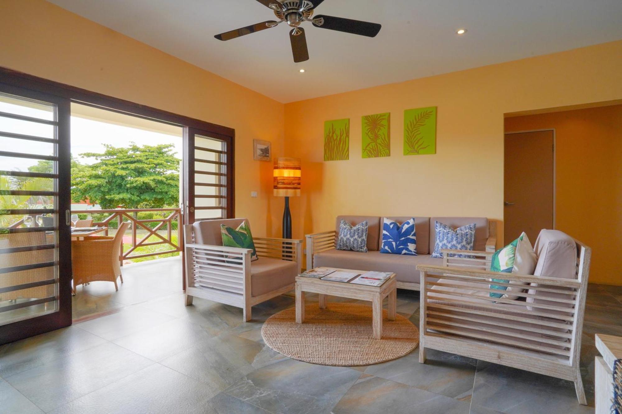 Nasama Resort Port Vila Exterior photo